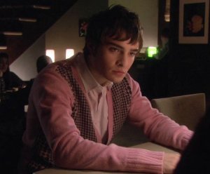 Chuck Bass wearing pink and black Houndstooth. Image belongs to www.youknowyoulovefashion.com