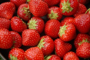 2.1246734352.irish-strawberries